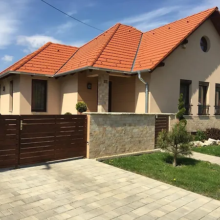 Center Apartman